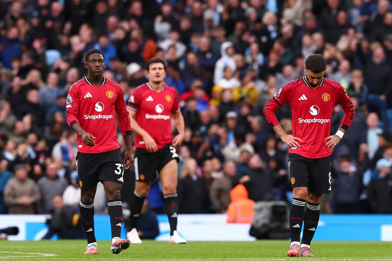 经找不出其, 曼联球迷麻, 年收购曼联 经找不出其, 曼联球迷麻, 年收购曼联